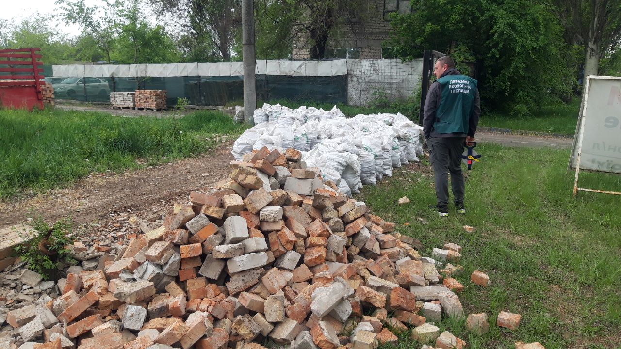 Сайт ДЕІПО (https://www.pivden.dei.gov.ua/)🇺🇦 Facebook ДЕІПО (https://www.facebook.com/stateecoinspsouthcircle)🇺🇦Telegram ДЕІПО (https://t.me/+vRDDTMlbUZBjYjE6)🇺🇦 ЕкоЗагроза (https://ecozagroza.gov.ua/report)